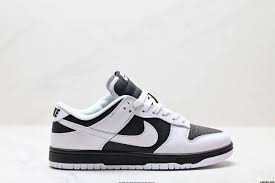 Reverse panda dunk
