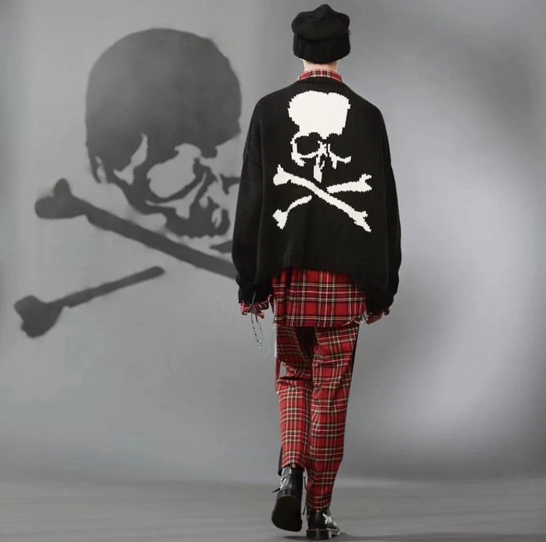 Mastermind skeleton knit sweater