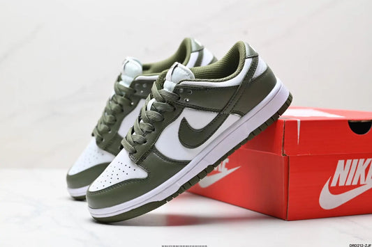 Nike Dunk Low Medium Olive Sneakers