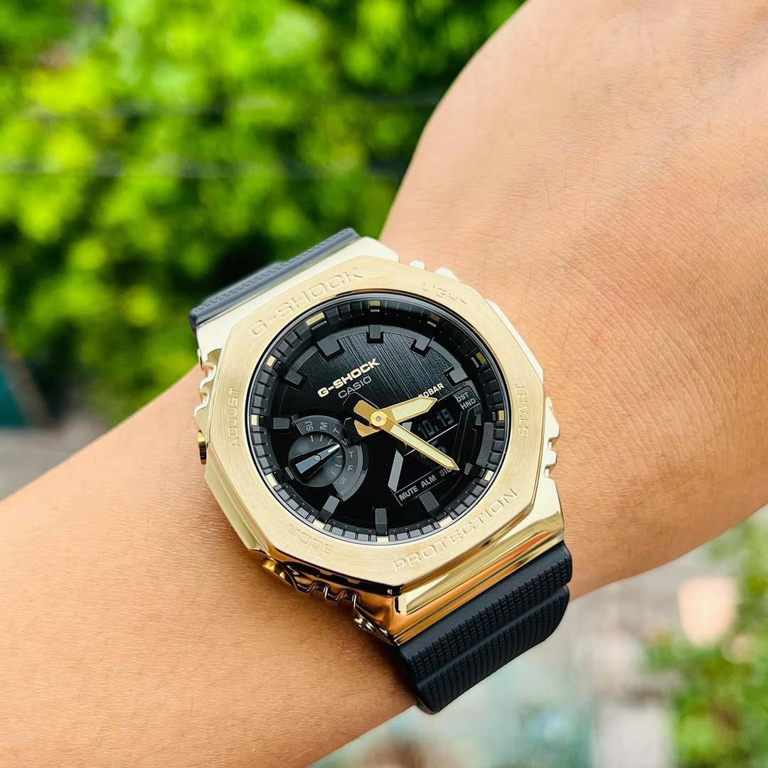 G-Shock GM2100