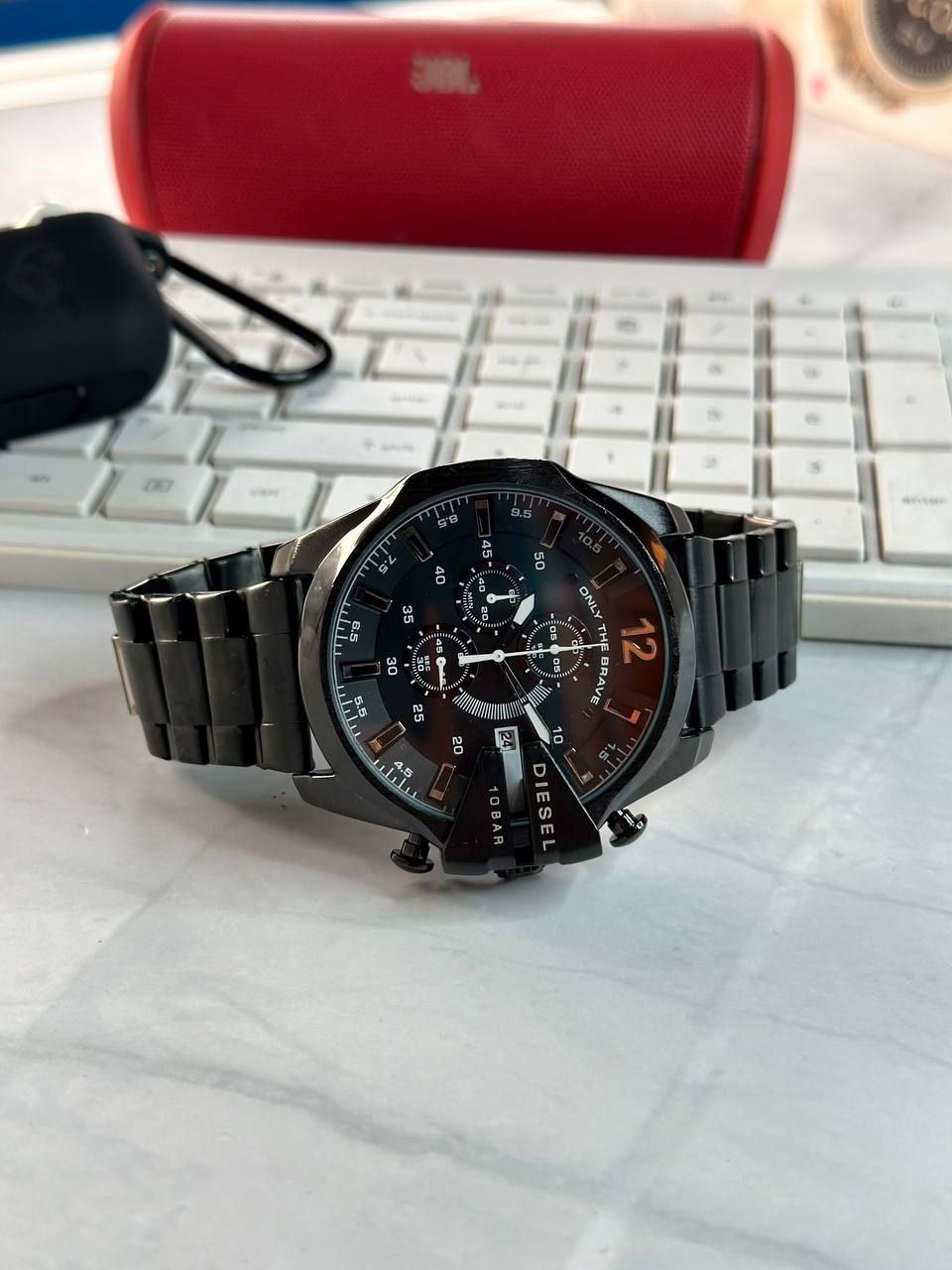 Diesel Mega Chief Analog Black Over sized dial Men's Watch - DZ4283